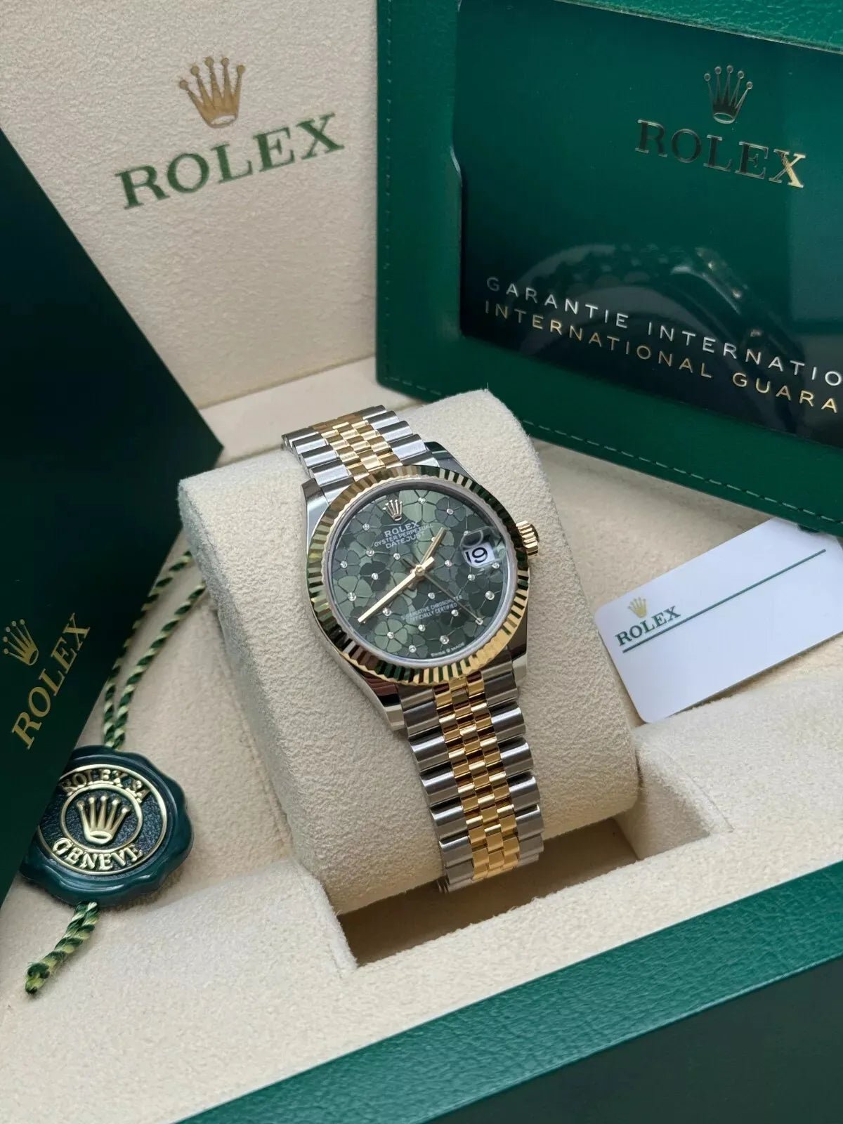 Rolex Datejust Watch 31mm 278273-0031/0032