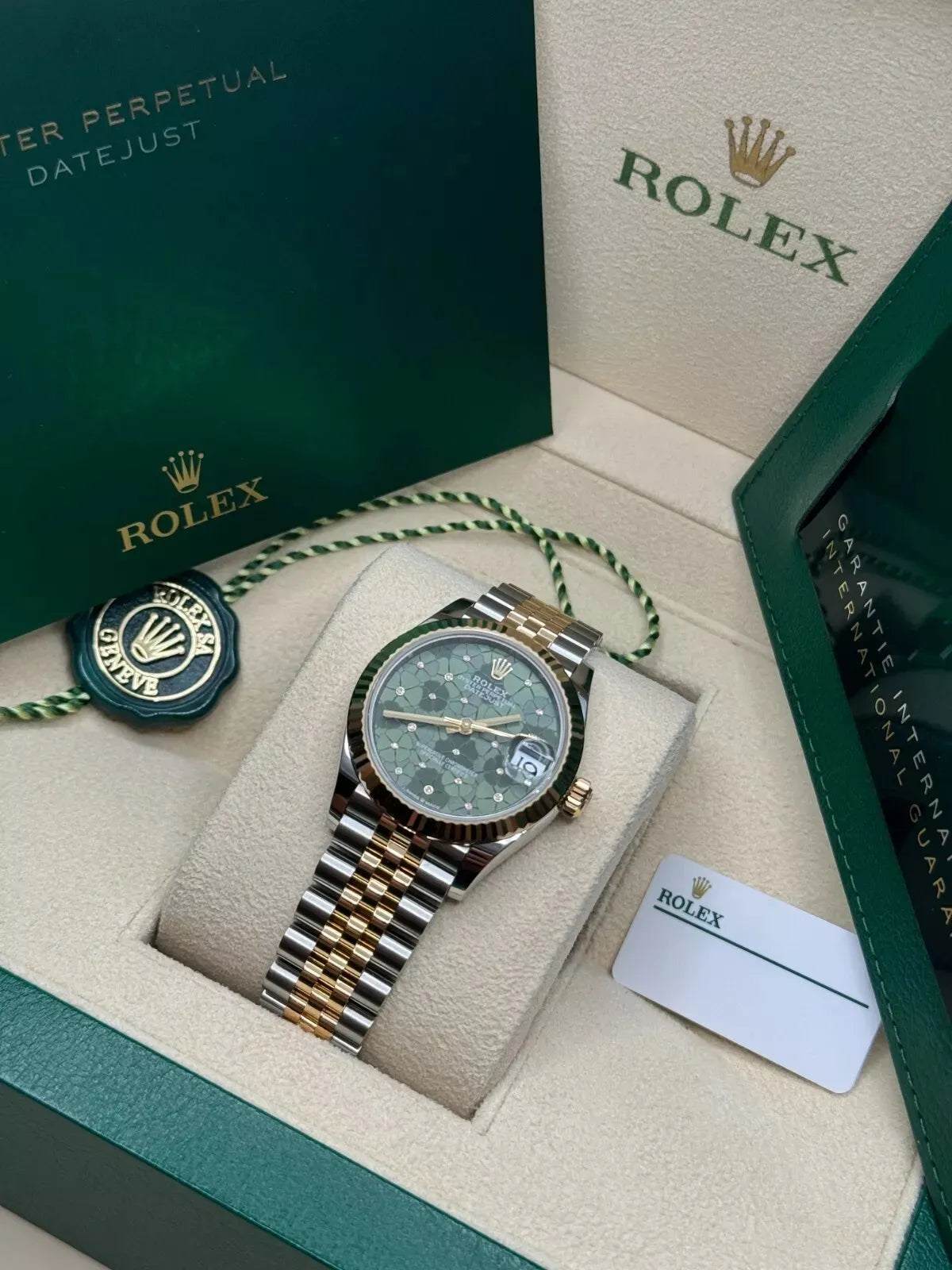 Rolex Datejust Watch 31mm 278273-0031/0032