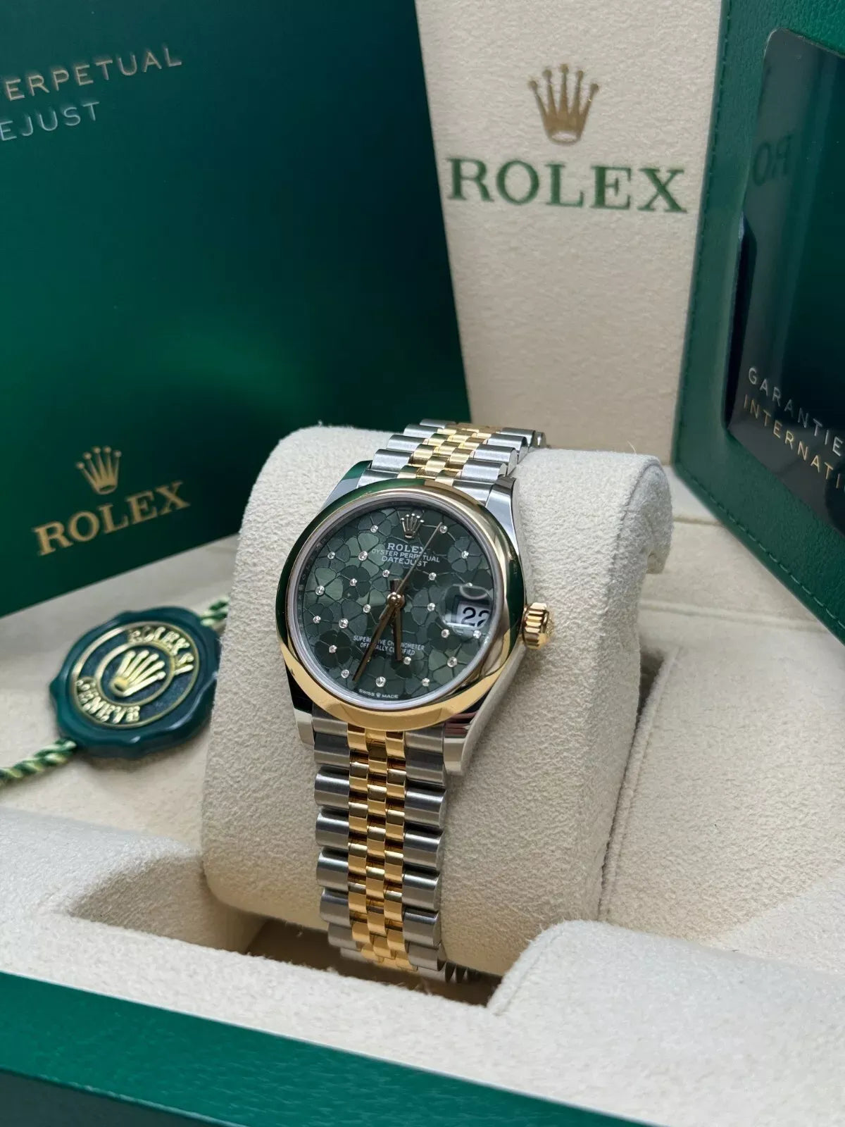 Rolex Datejust Watch 31mm m278243-0031/0032