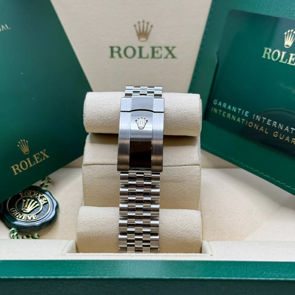 Rolex Datejust Watch 41mm 126334-0017/0018