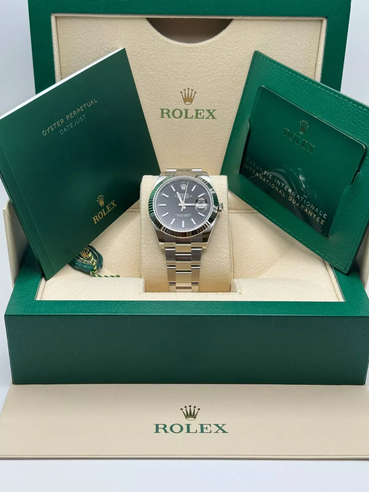Rolex Datejust Watch 41mm 126334-0017/0018