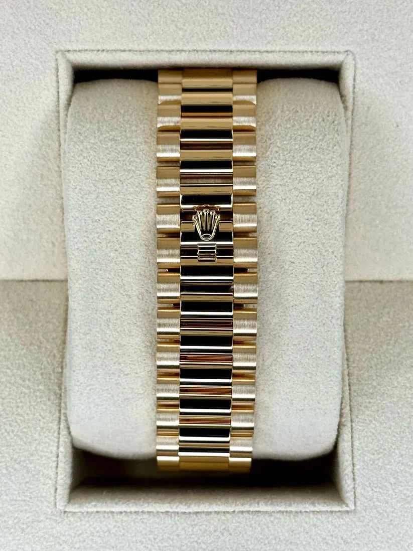 Rolex Day-Date 40 Watch 40mm 228238