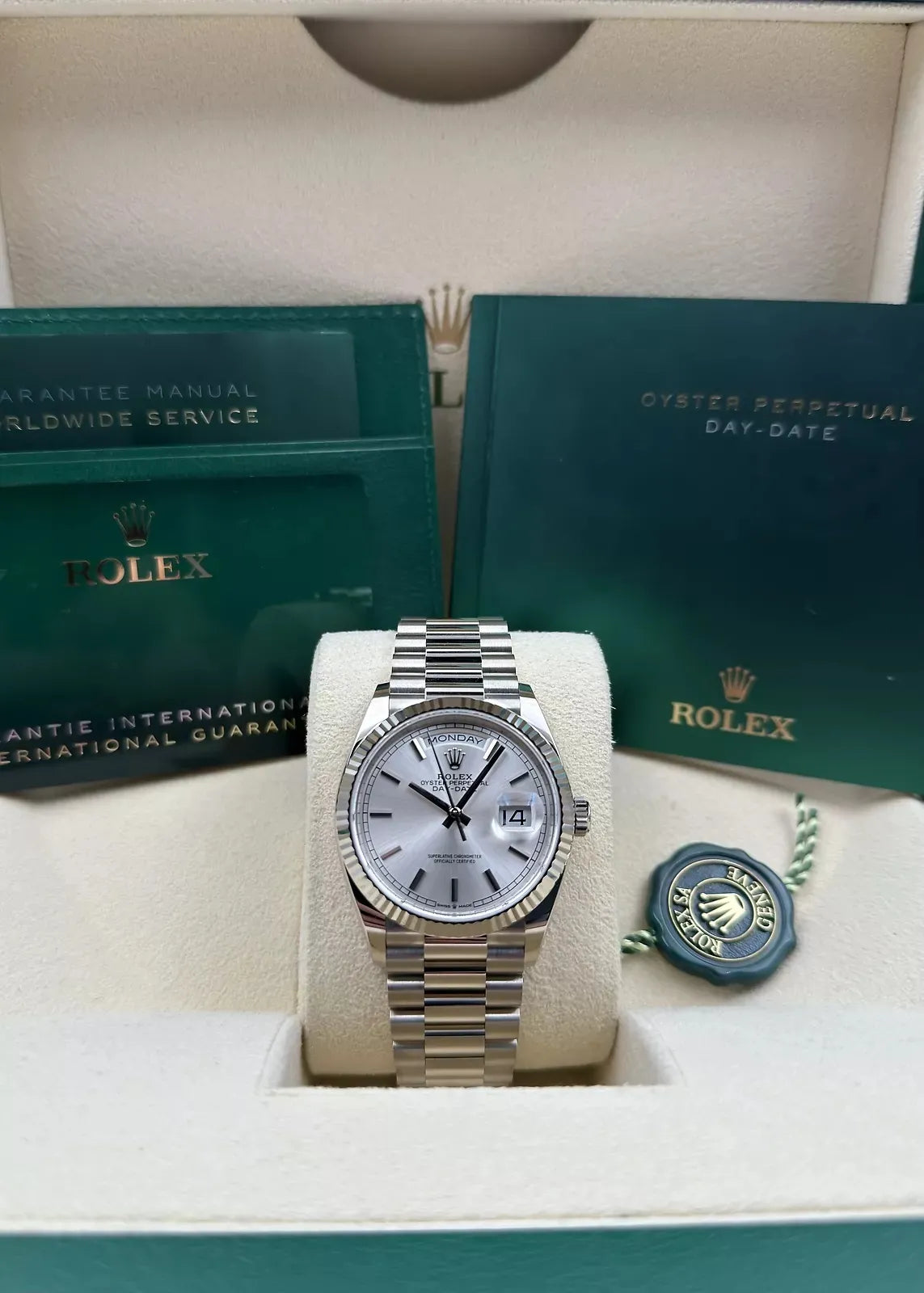 Rolex Day-Date 40 Watch 40mm 228239