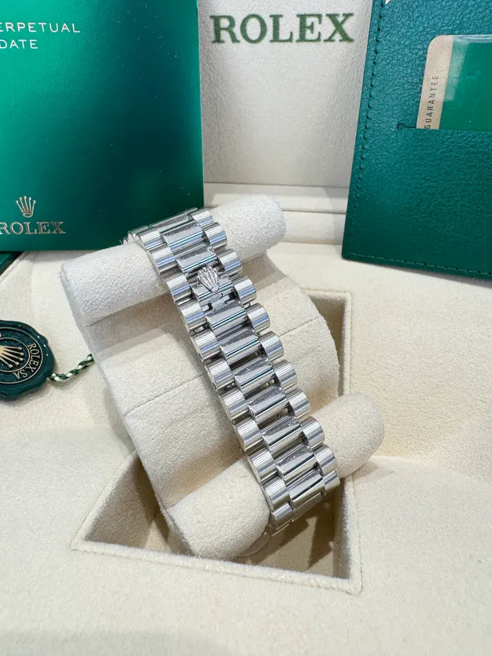 Rolex Day-Date Watch 36mm M118346-0028
