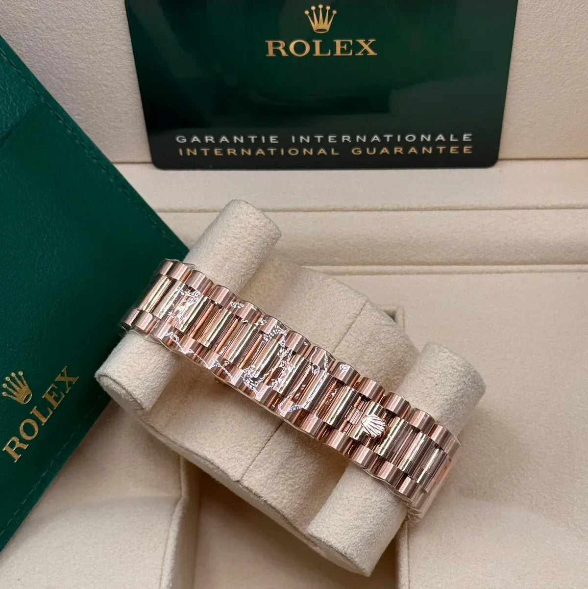 Rolex Day-Date Watch 36mm M128235-0085