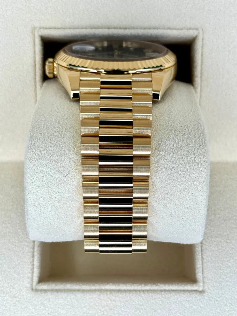 Rolex Day-Date Watch 40mm 228238