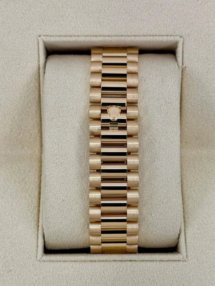 Rolex Day-Date Watch 40mm 228238
