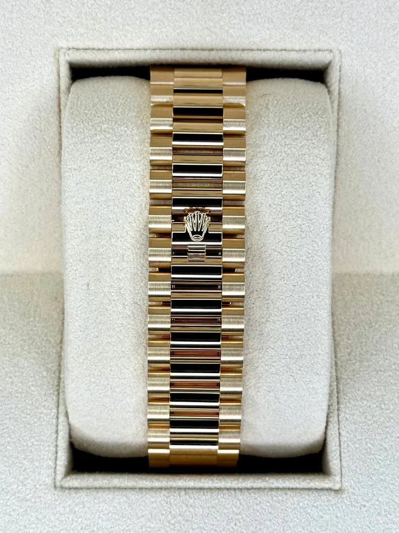 Rolex Day-Date Watch 40mm 228238