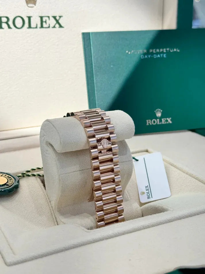 Rolex Day-Date Watch 40mm 228345RBR
