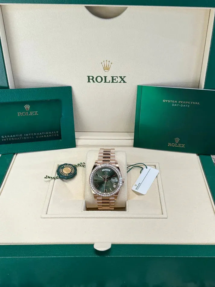 Rolex Day-Date Watch 40mm 228345RBR