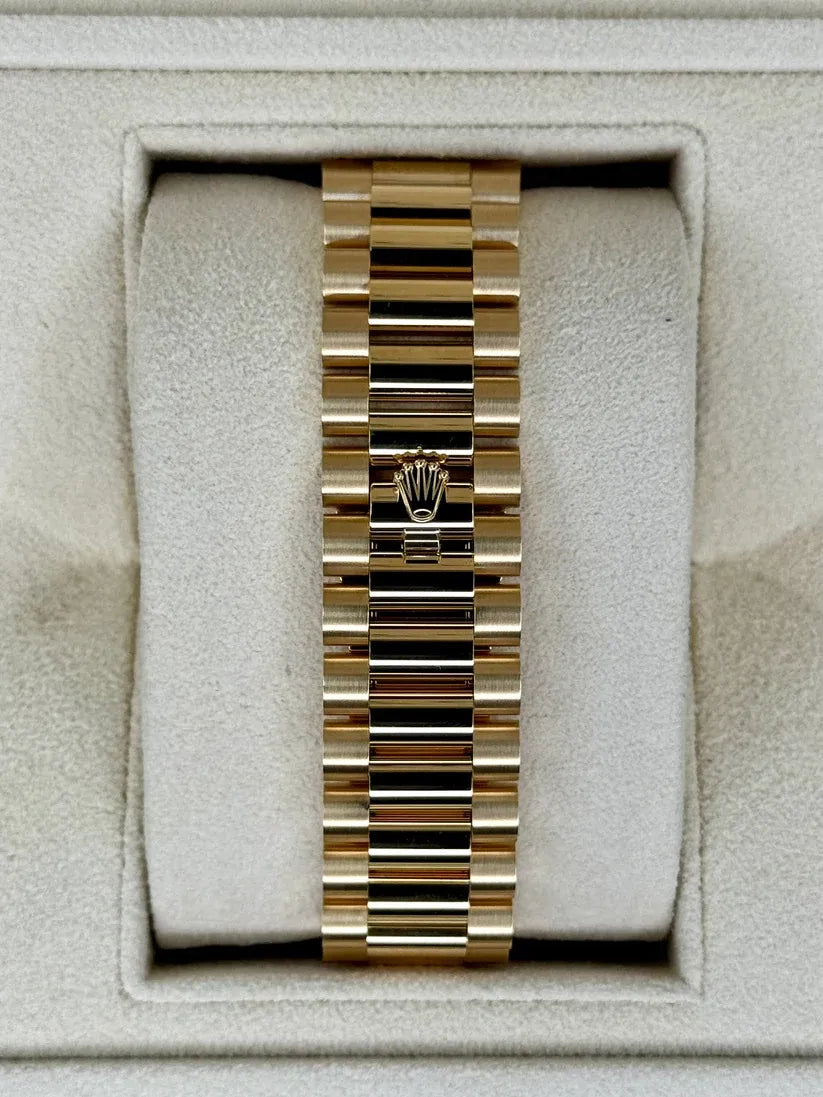 Rolex Day-Date Watch 40mm 228348RBR