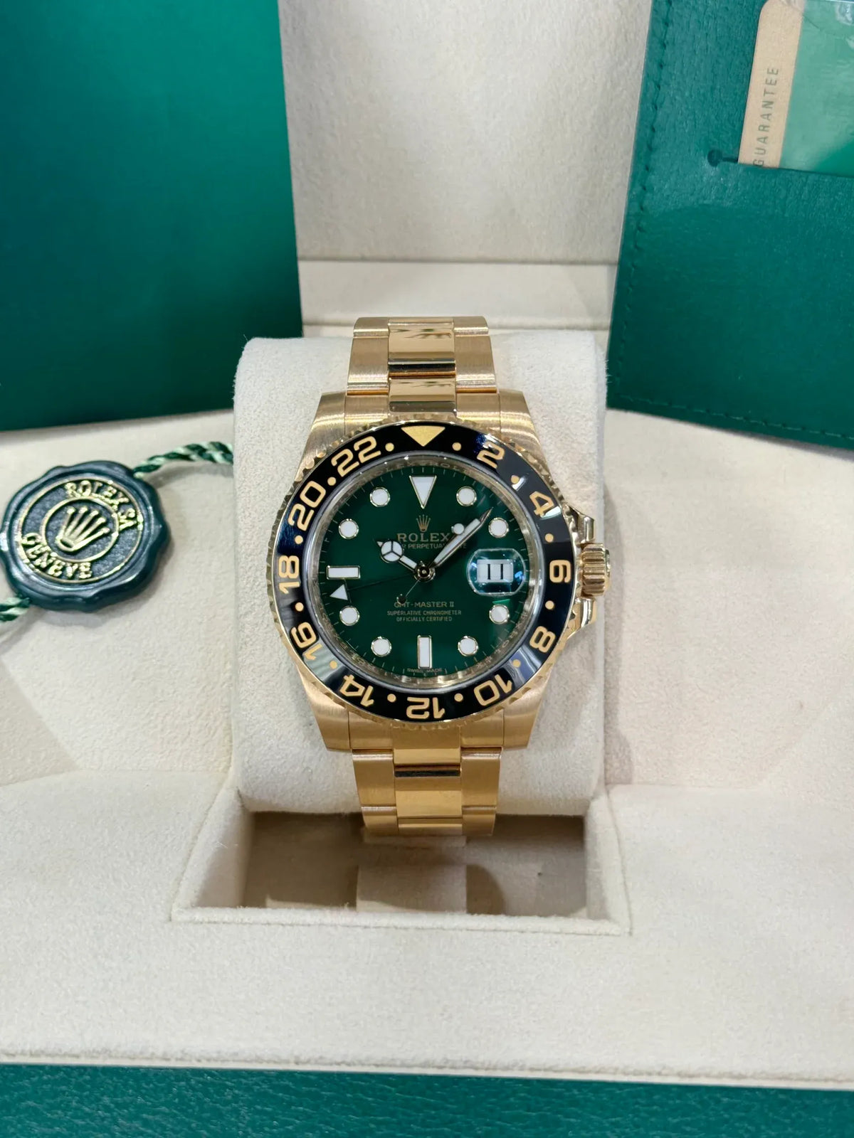 Rolex GMT Master II Watch 40mm 116718GSO