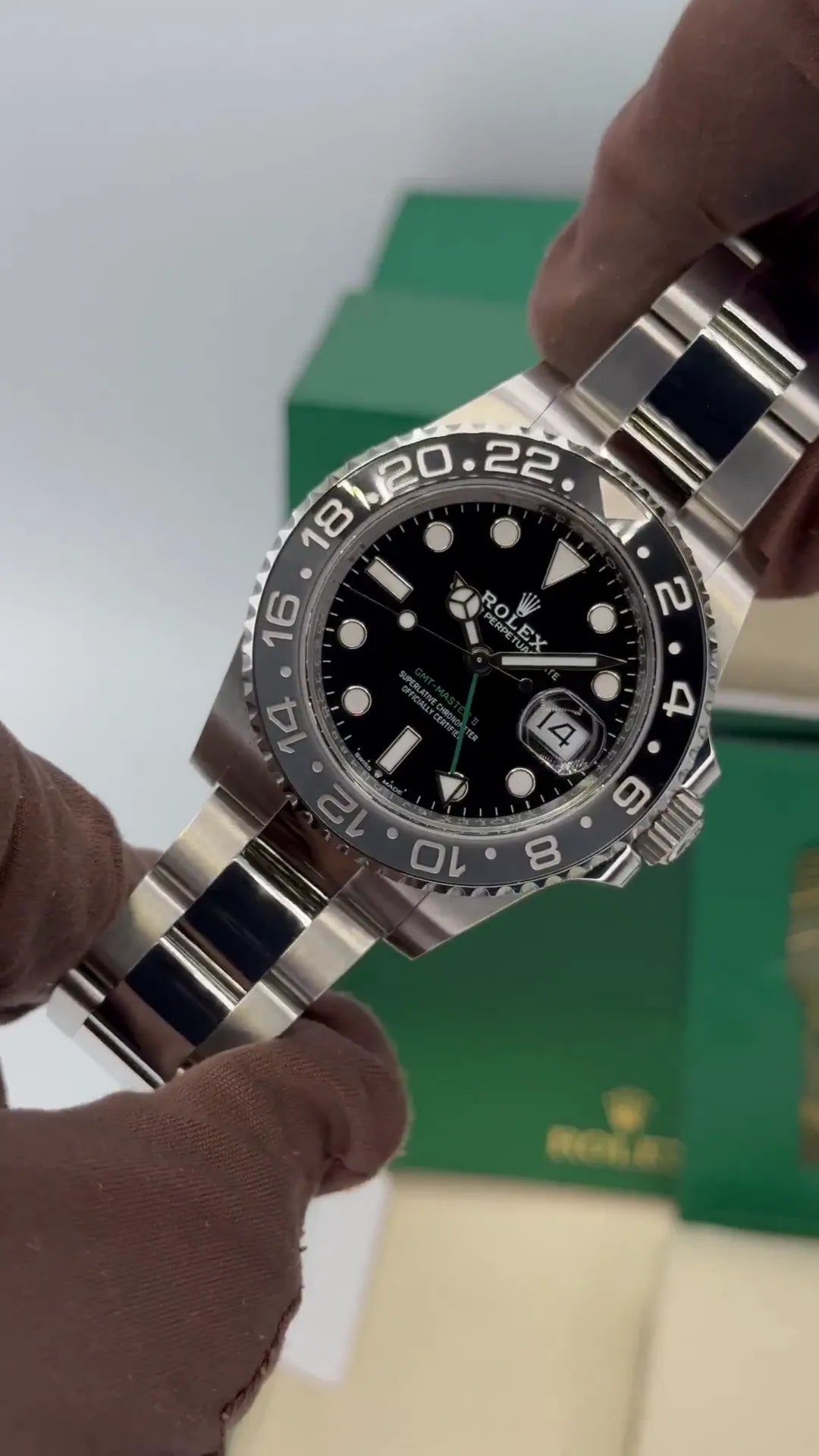 Rolex GMT-Master II Watch 40mm 126710GRNR-0004