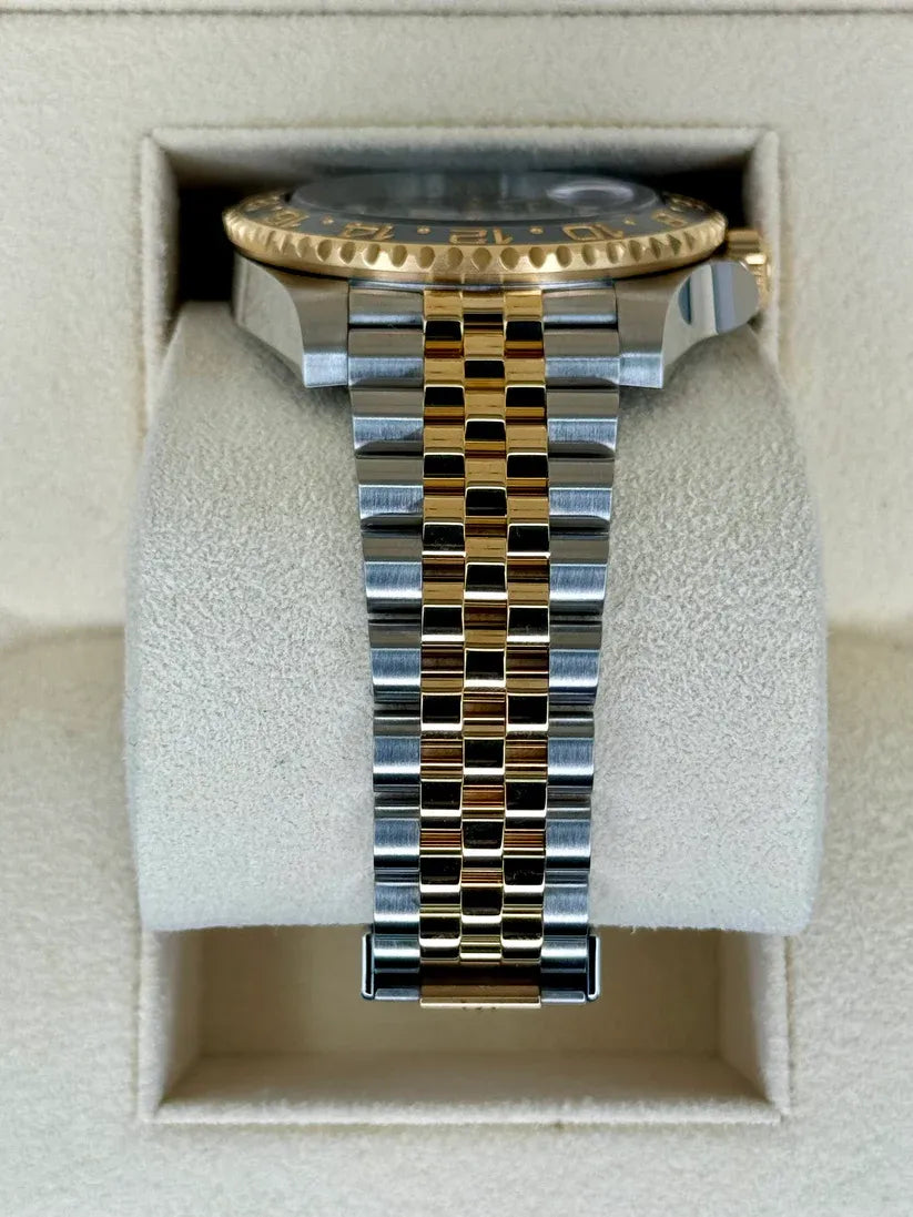 Rolex GMT-Master II Watch 40mm 126713GRNR