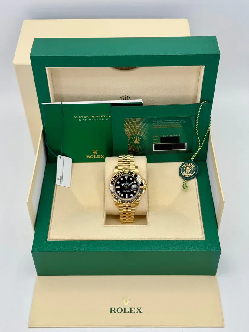 Rolex GMT-Master II Watch 40mm 126718grnr-0001