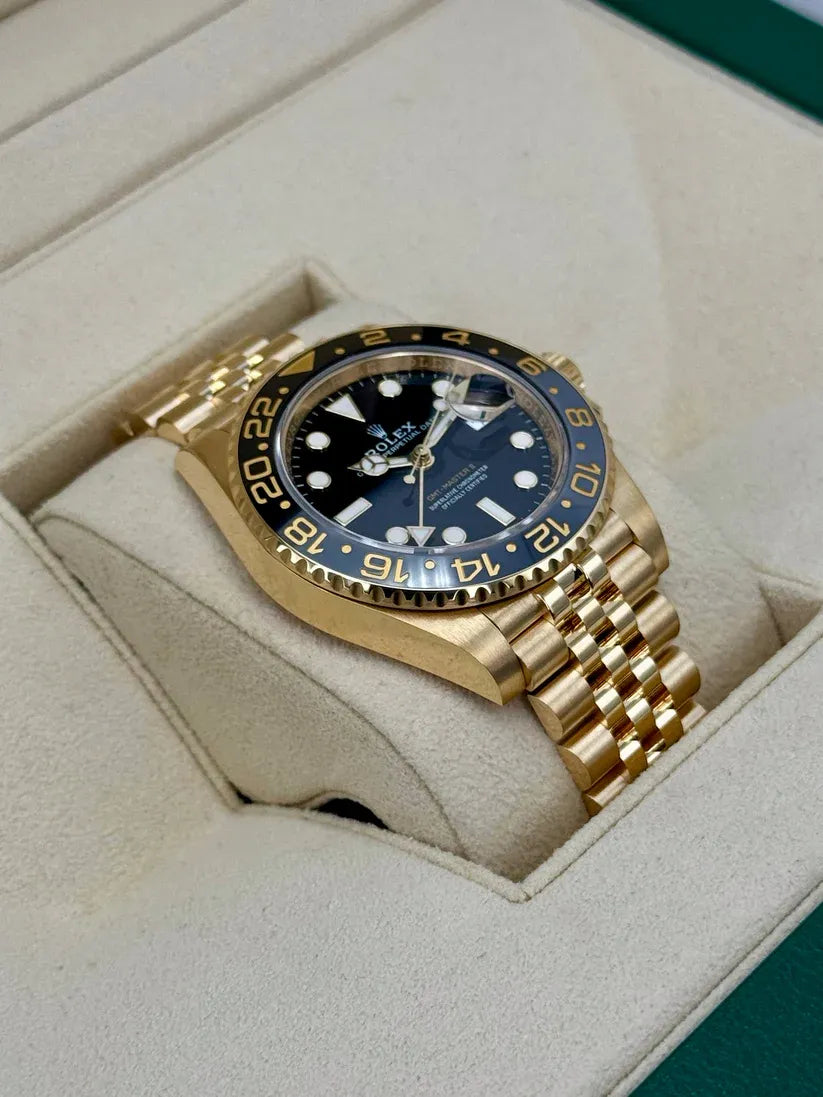 Rolex GMT-Master II Watch 40mm 126718grnr-0001