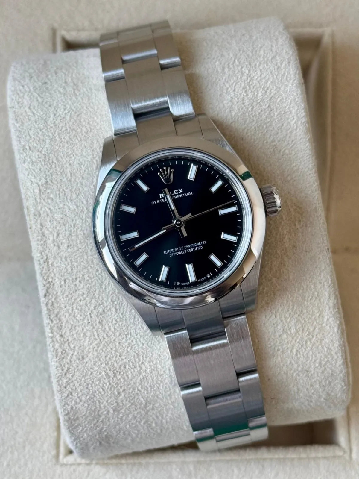Rolex Oyster Perpetual Watch 28mm 276200-0010