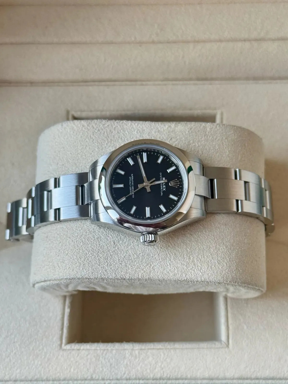 Rolex Oyster Perpetual Watch 28mm 276200-0010