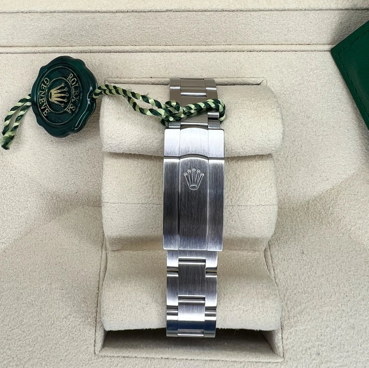 Rolex Oyster Perpetual Watch 31mm 277200-0008