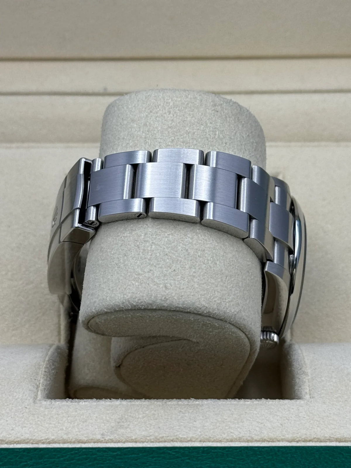 Rolex Oyster Perpetual Watch 34mm 124200