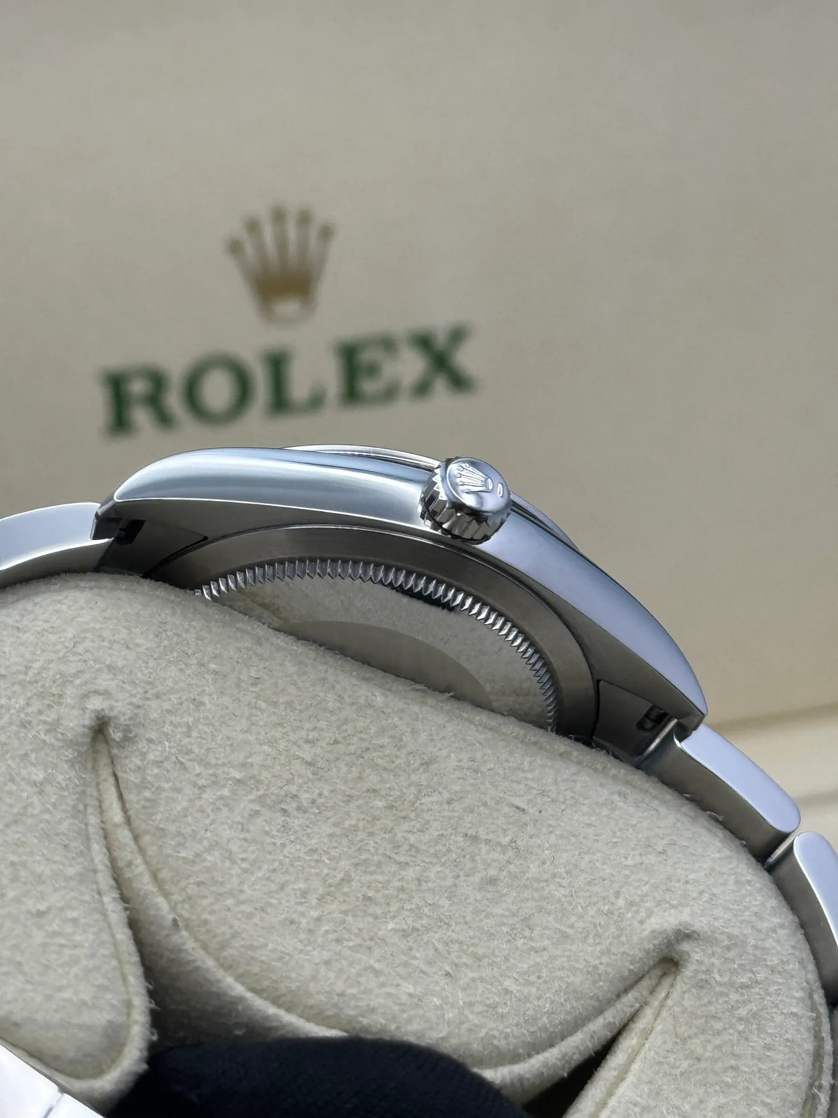 Rolex Oyster Perpetual Watch 34mm 124200