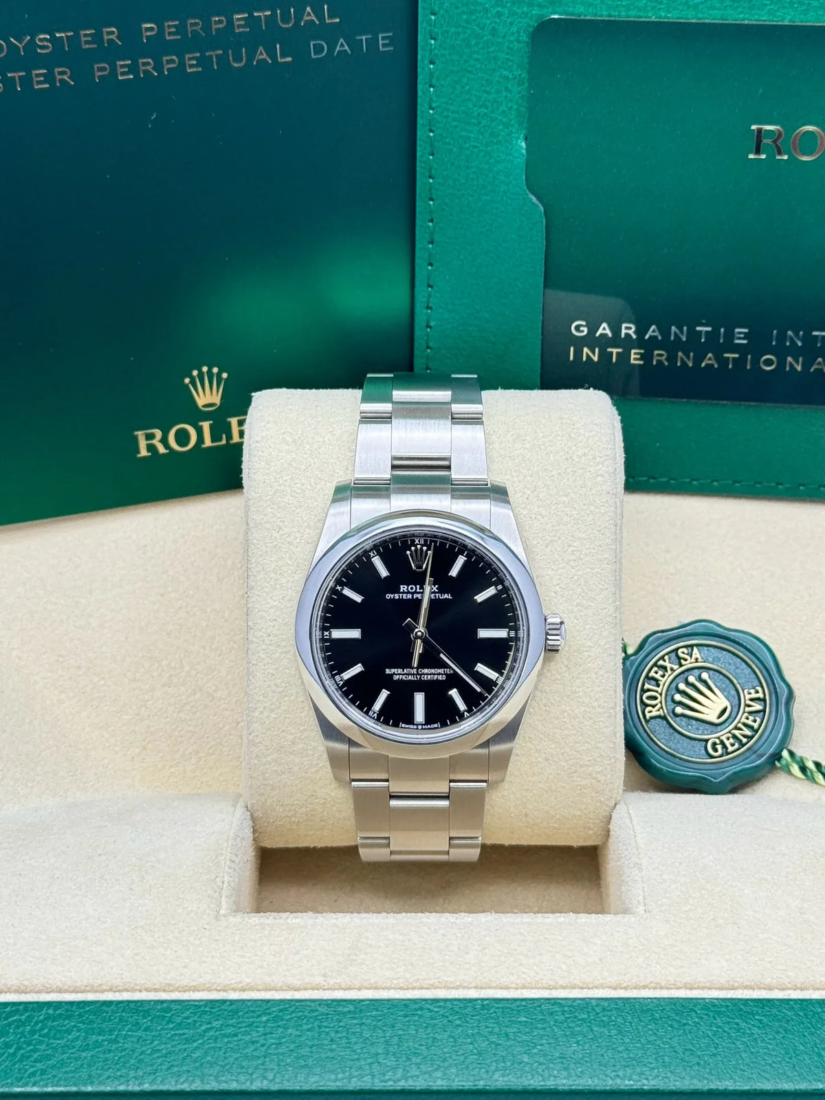 Rolex Oyster Perpetual Watch 34mm 124200