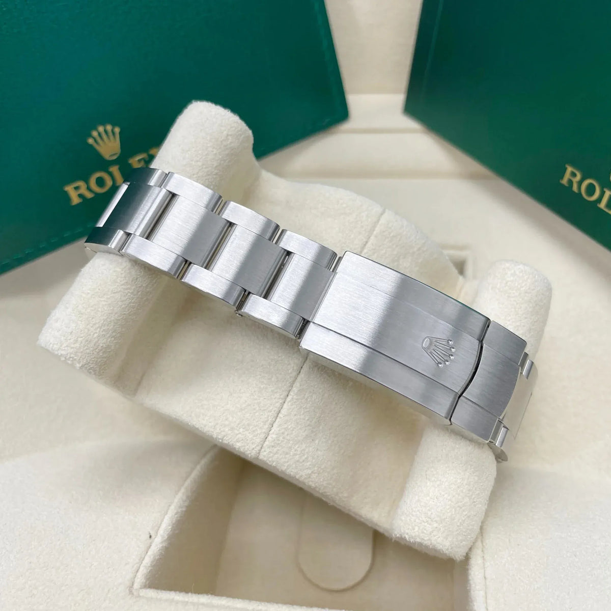 Rolex Oyster Perpetual Watch 36mm 126000-0007