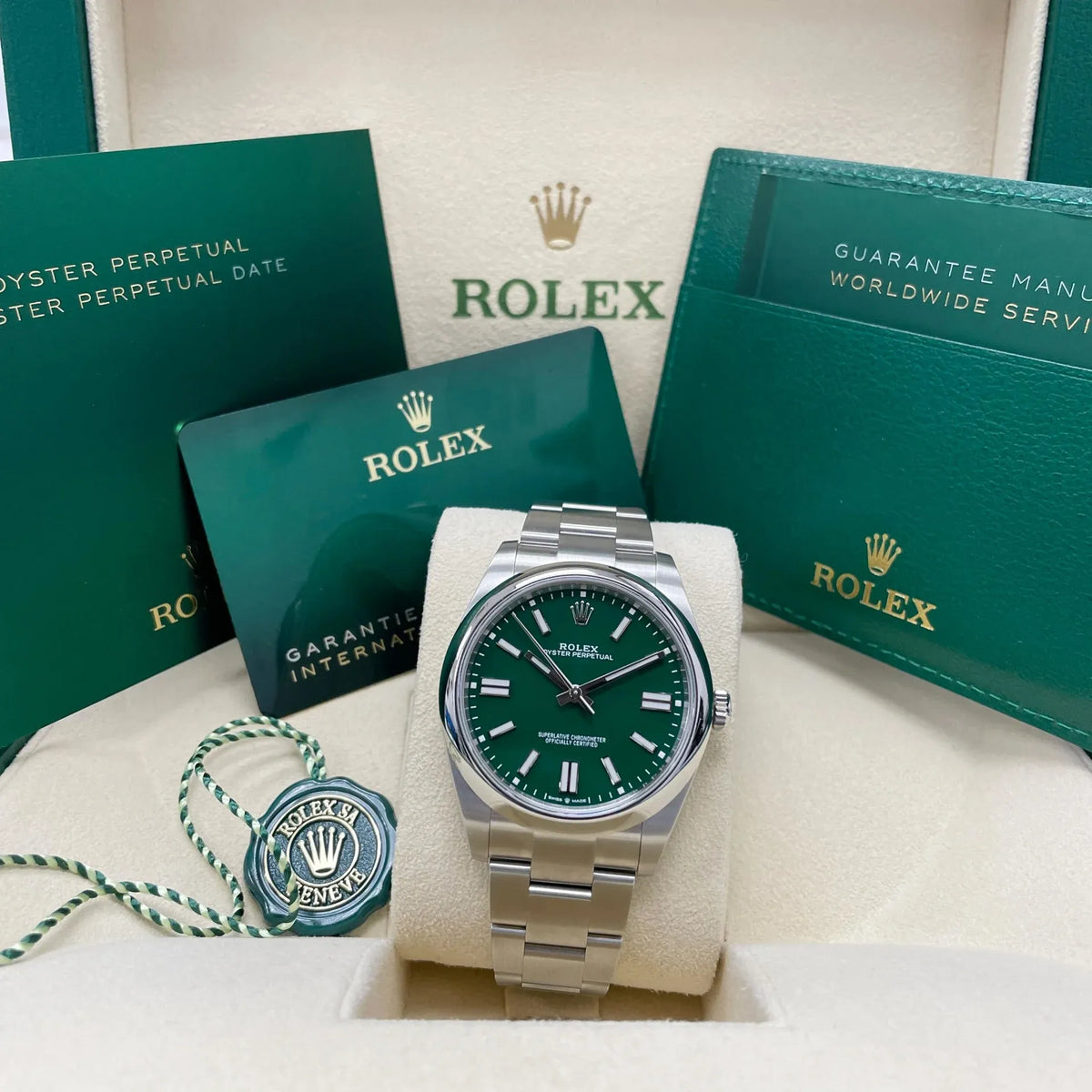 Rolex Oyster Perpetual Watch 41mm 124300-0005