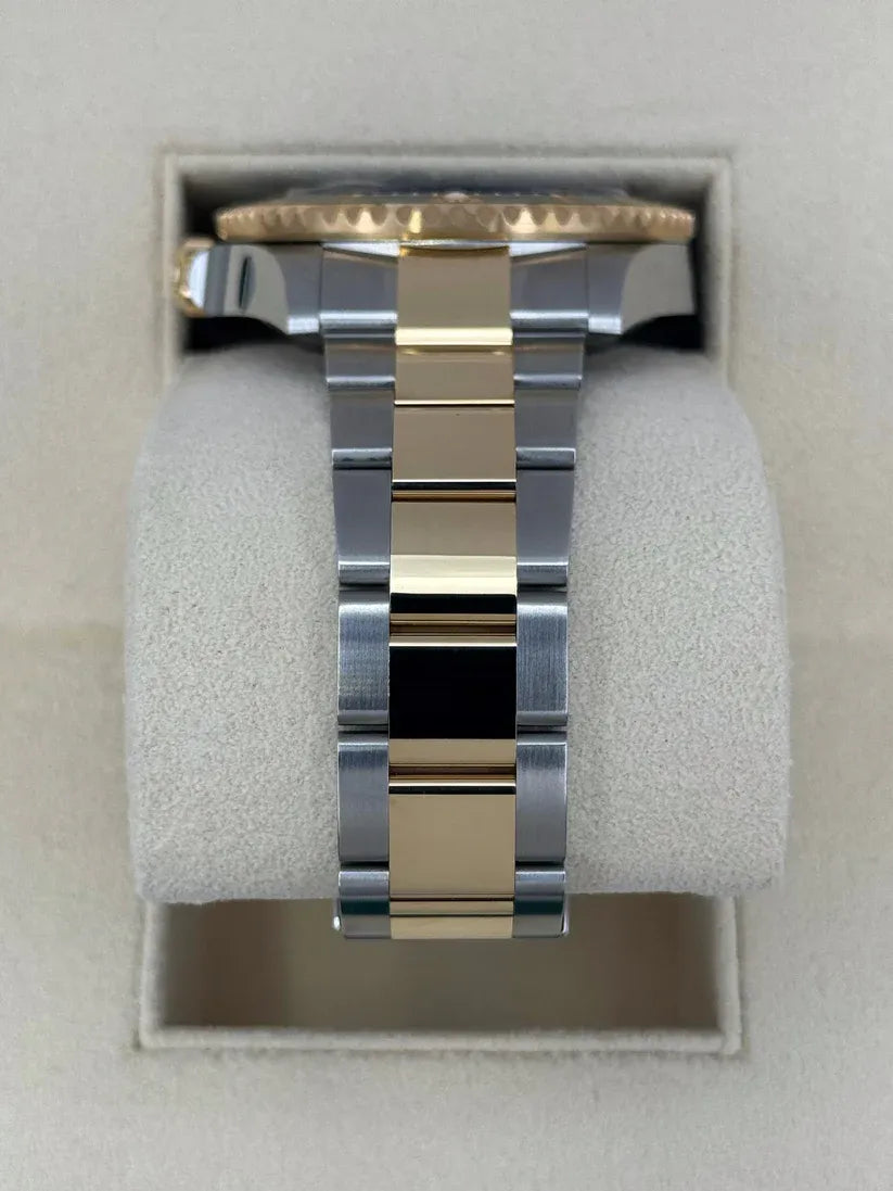 Rolex Sea-Dweller Watch 43mm 126603-0001