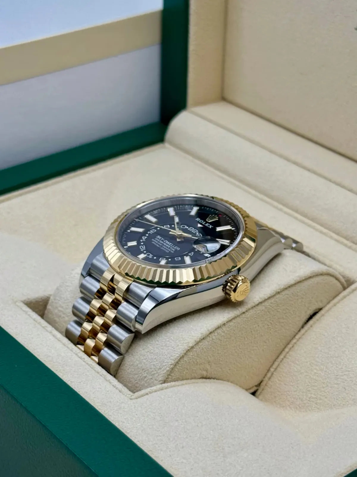 Rolex Sky-Dweller Watch 42mm 336933-0004