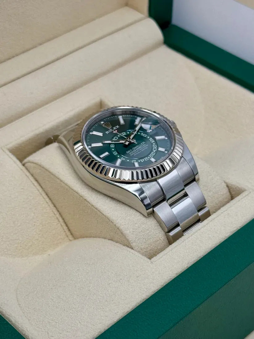 Rolex Sky-Dweller Watch 42mm 336934-0001