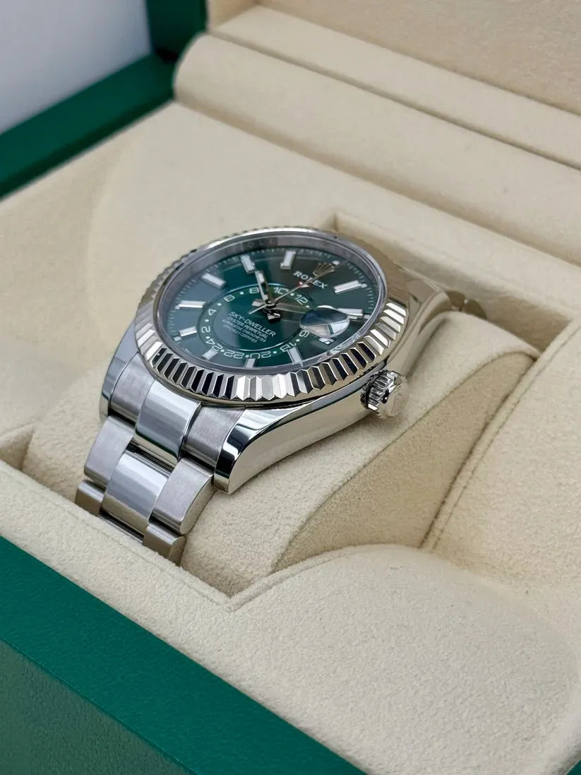 Rolex Sky-Dweller Watch 42mm 336934-0001