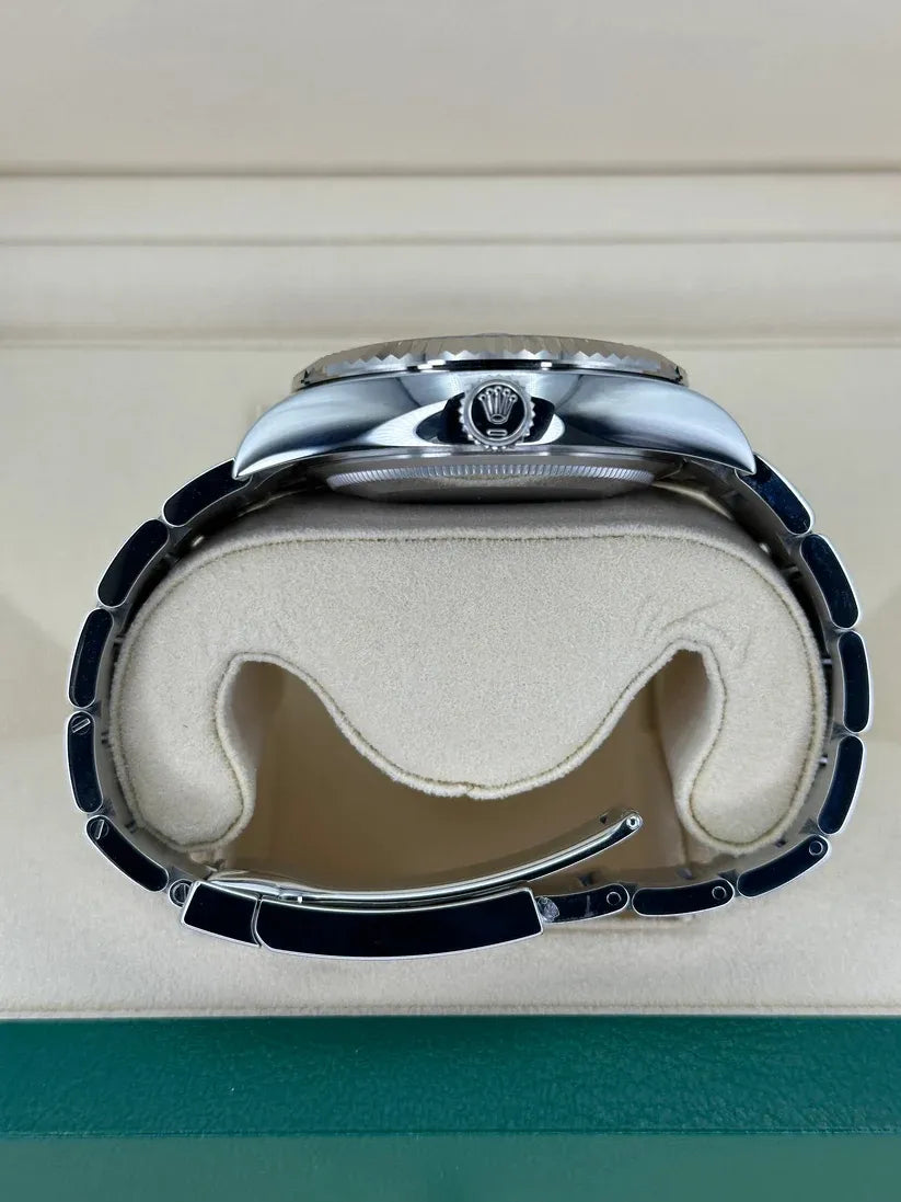 Rolex Sky-Dweller Watch 42mm 336934-0001