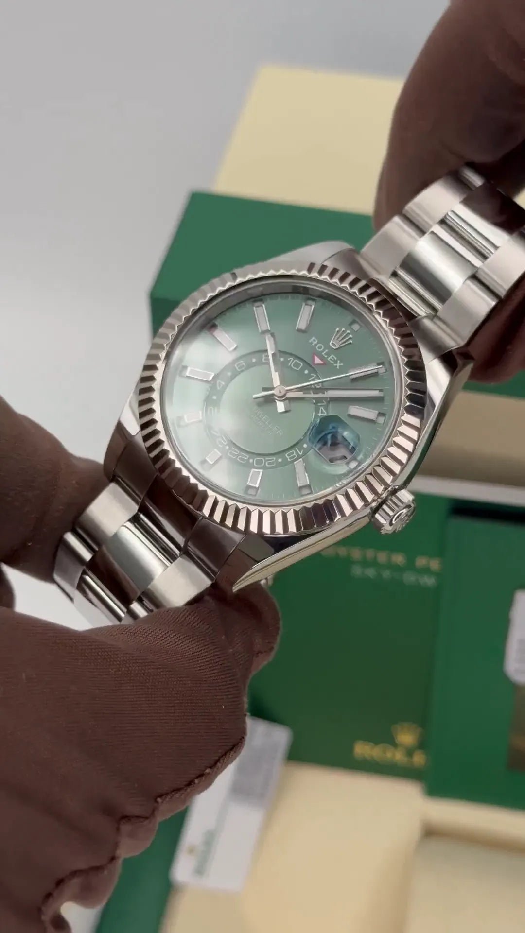 Rolex Sky-Dweller Watch 42mm 336934-0001