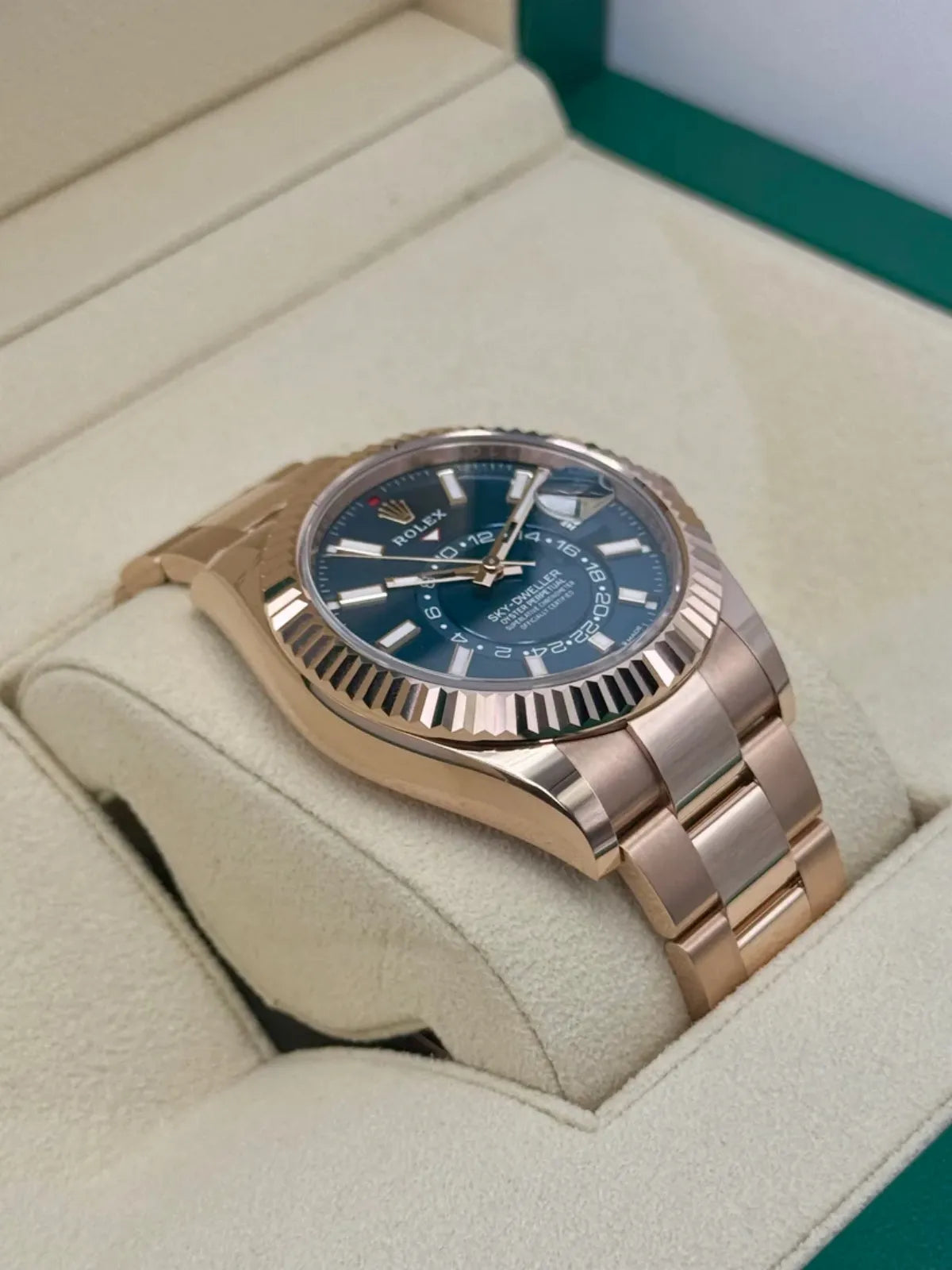 Rolex Sky-Dweller Watch 42mm 336935-0001