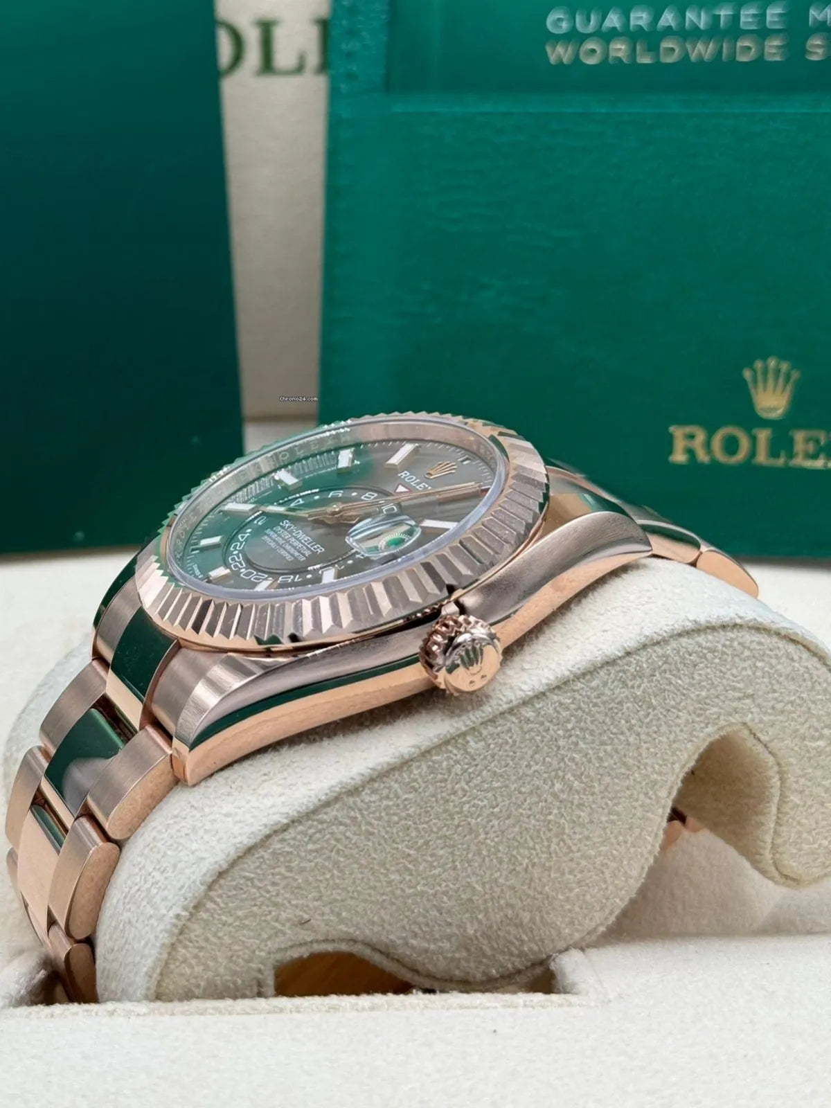 Rolex Sky-Dweller Watch 42mm 336935-0004