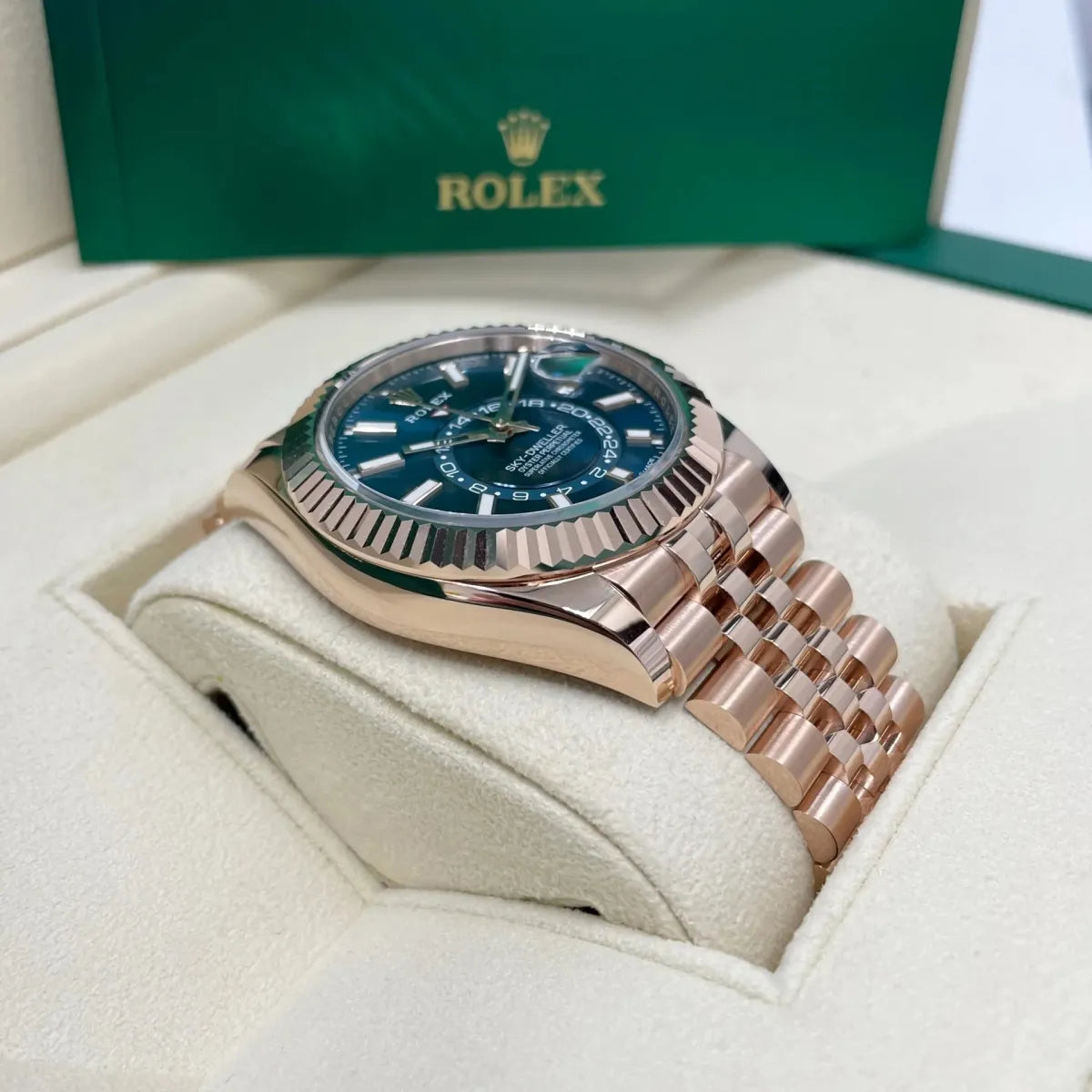 Rolex Sky-Dweller Watch 42mm 336935-0005
