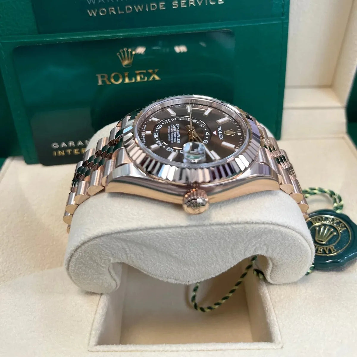 Rolex Sky-Dweller Watch 42mm 336935-0006