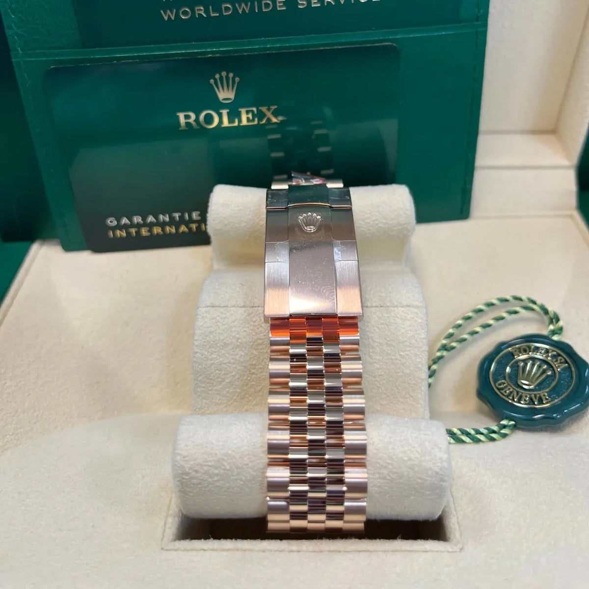 Rolex Sky-Dweller Watch 42mm 336935-0006