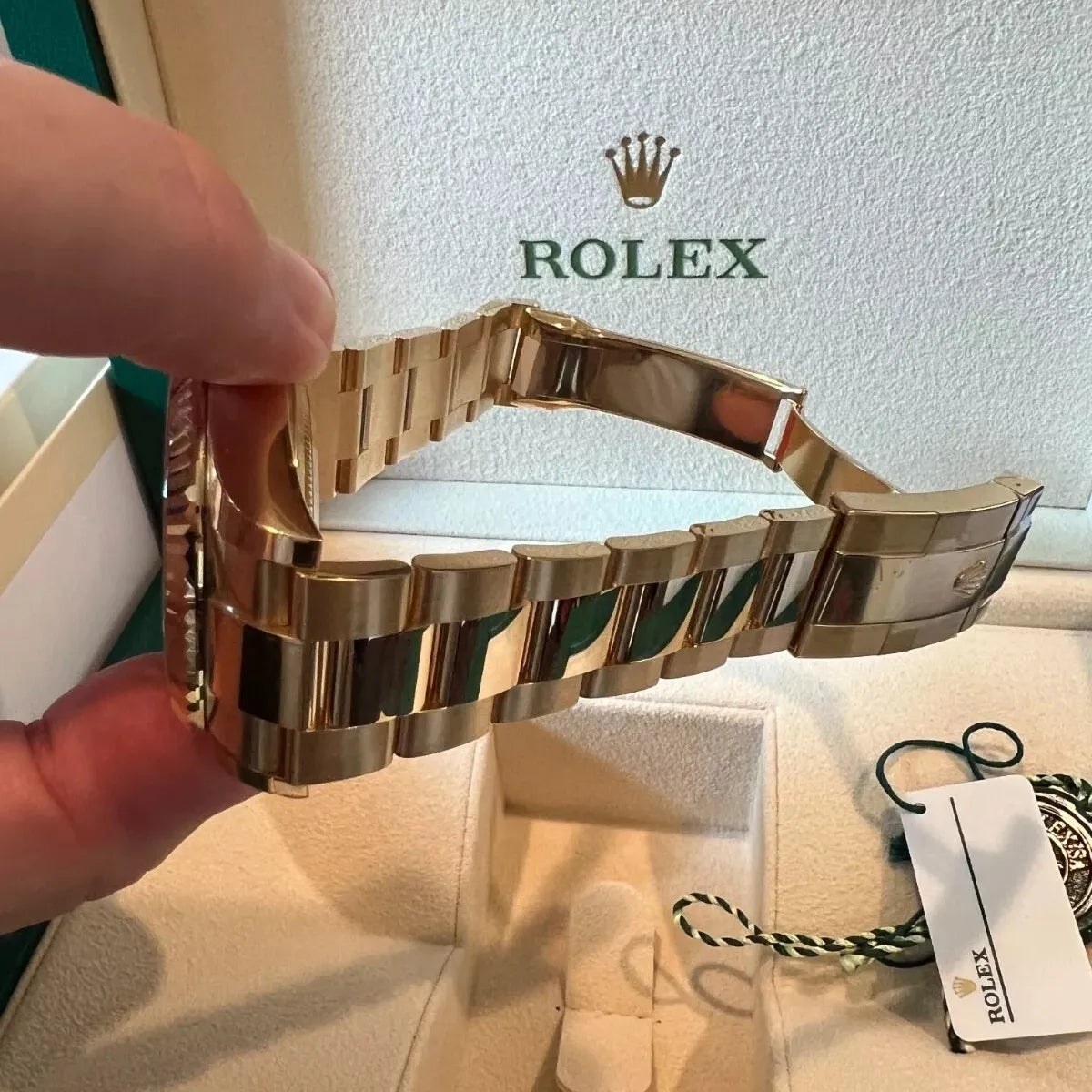 Rolex Sky-Dweller Watch 42mm 336938-0001