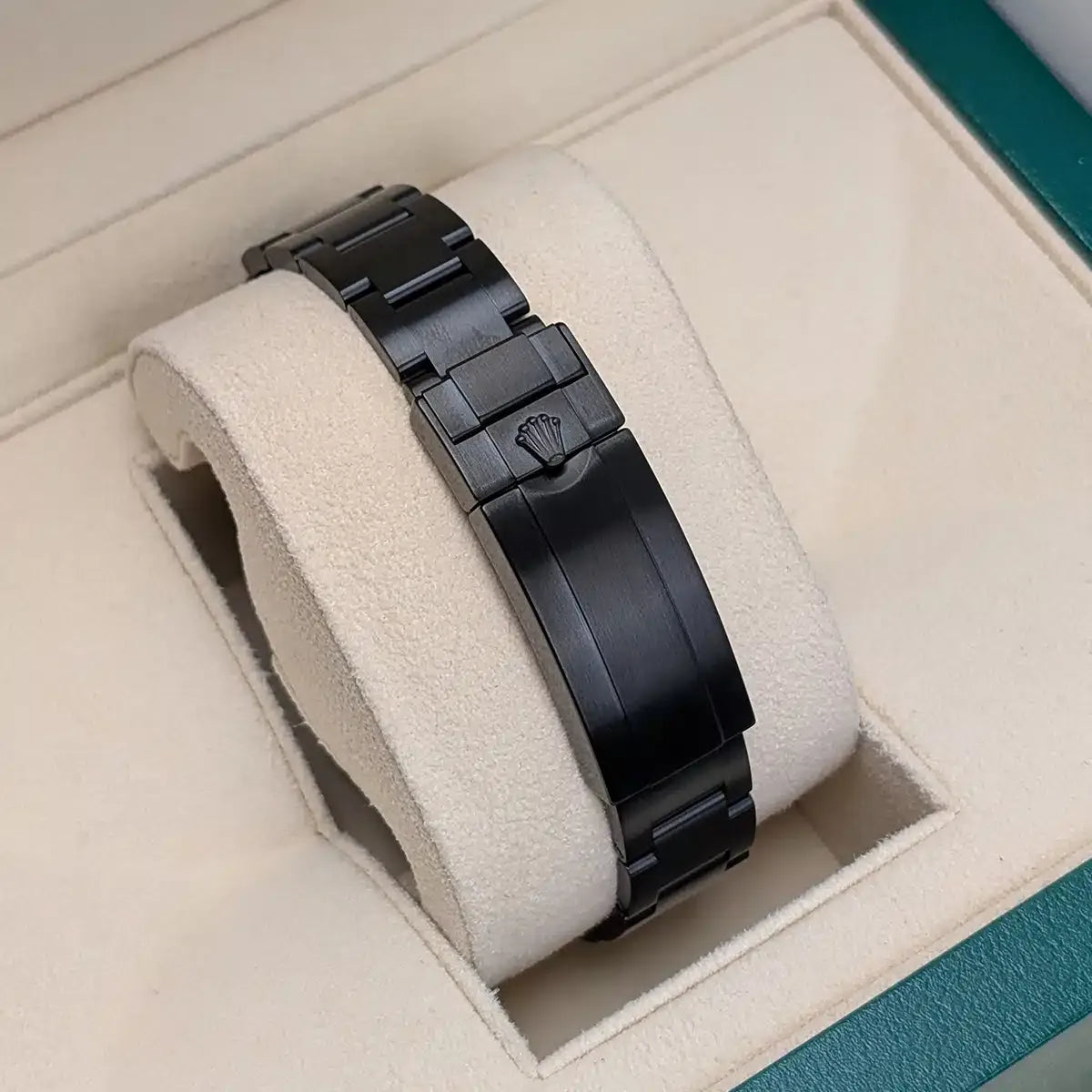 Rolex Submariner Watch 40mm 116610LN