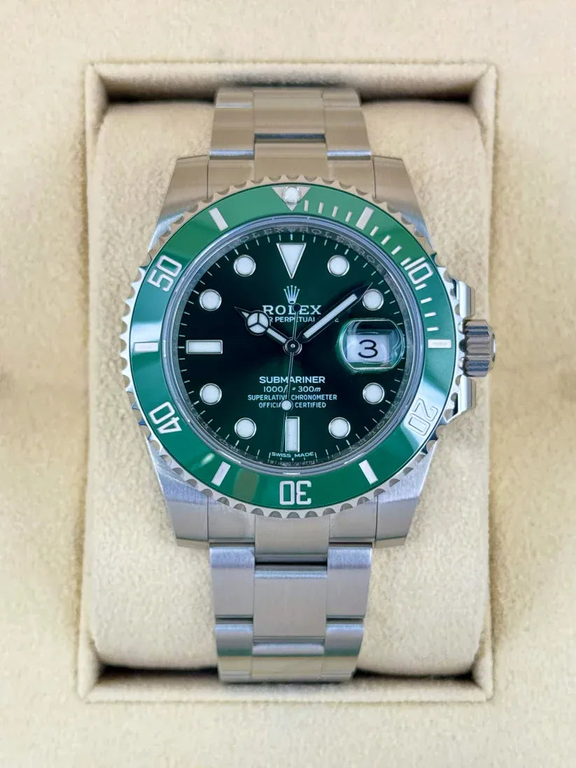 Rolex Submariner Watch 40mm 116610LV