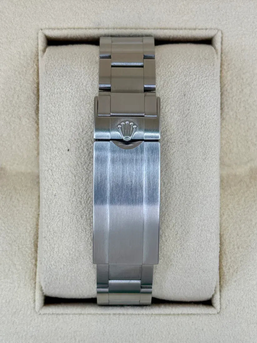 Rolex Submariner Watch 40mm 116610LV