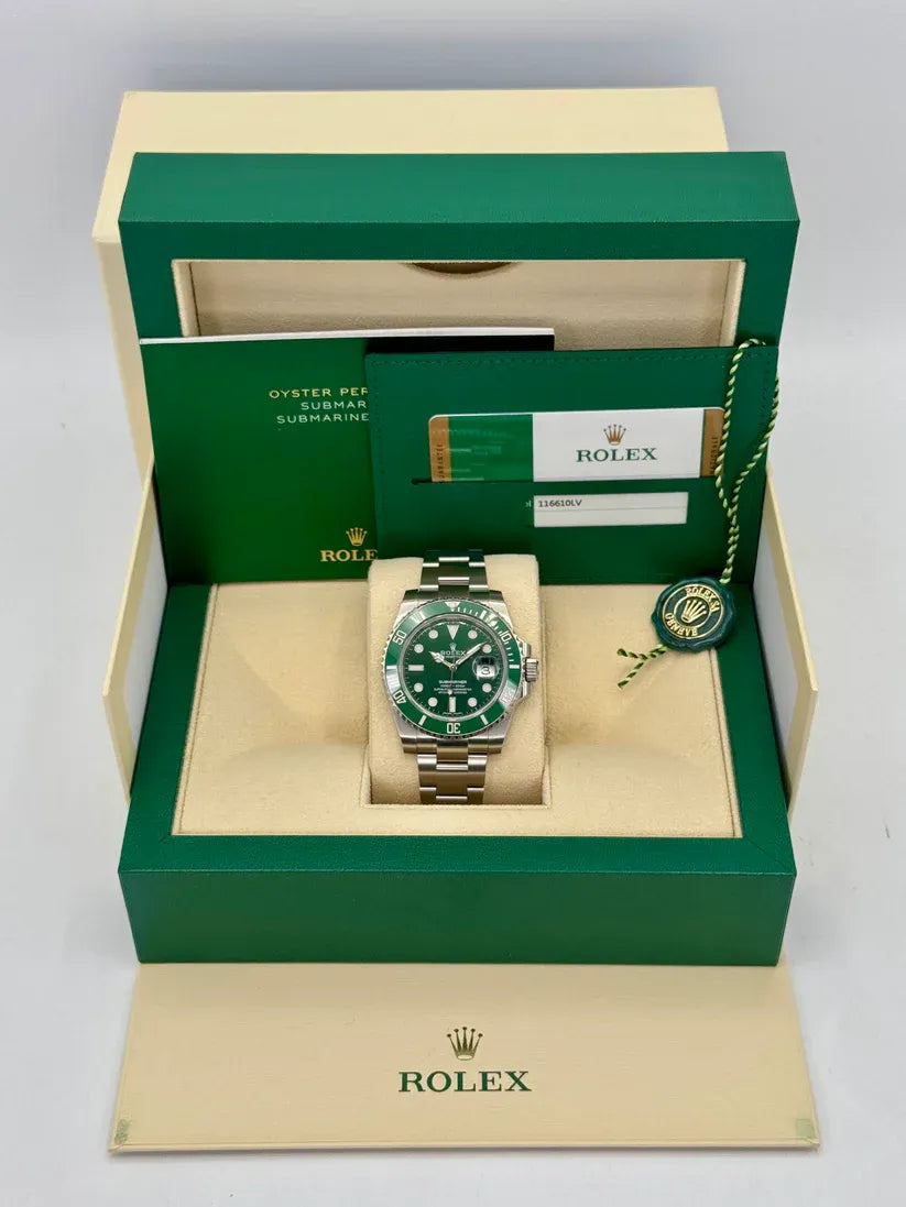 Rolex Submariner Watch 40mm 116610LV