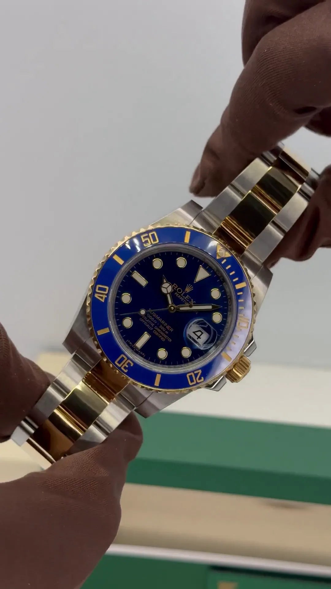 Rolex Submariner Watch 40mm 116613LB