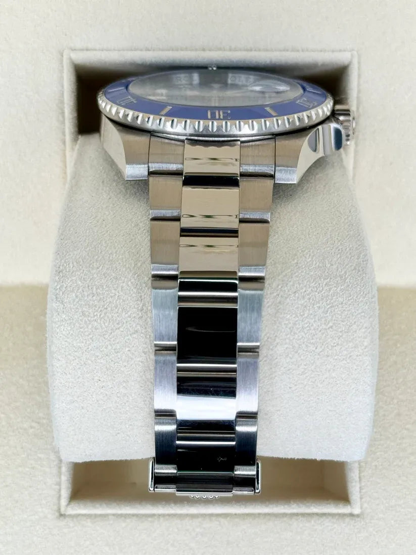Rolex Submariner Watch 40mm 116619LB