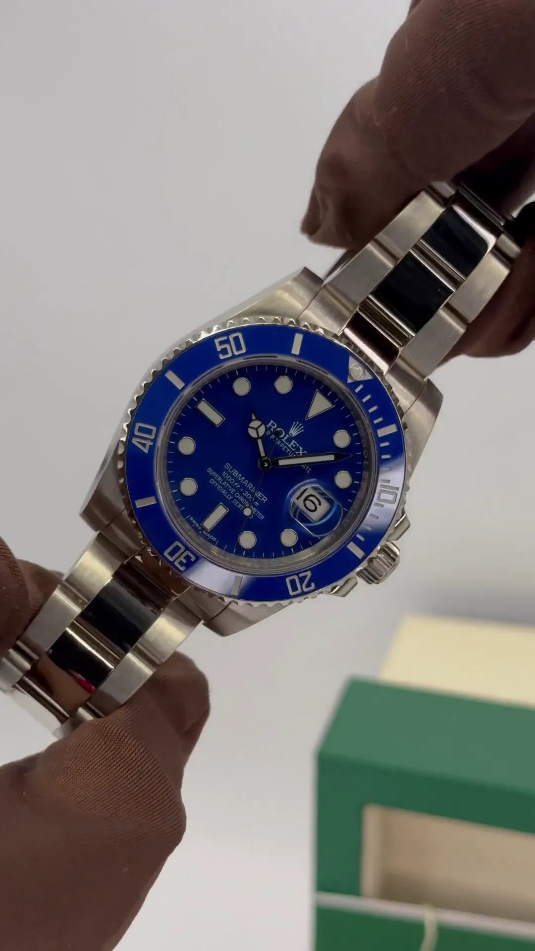 Rolex Submariner Watch 40mm 116619LB
