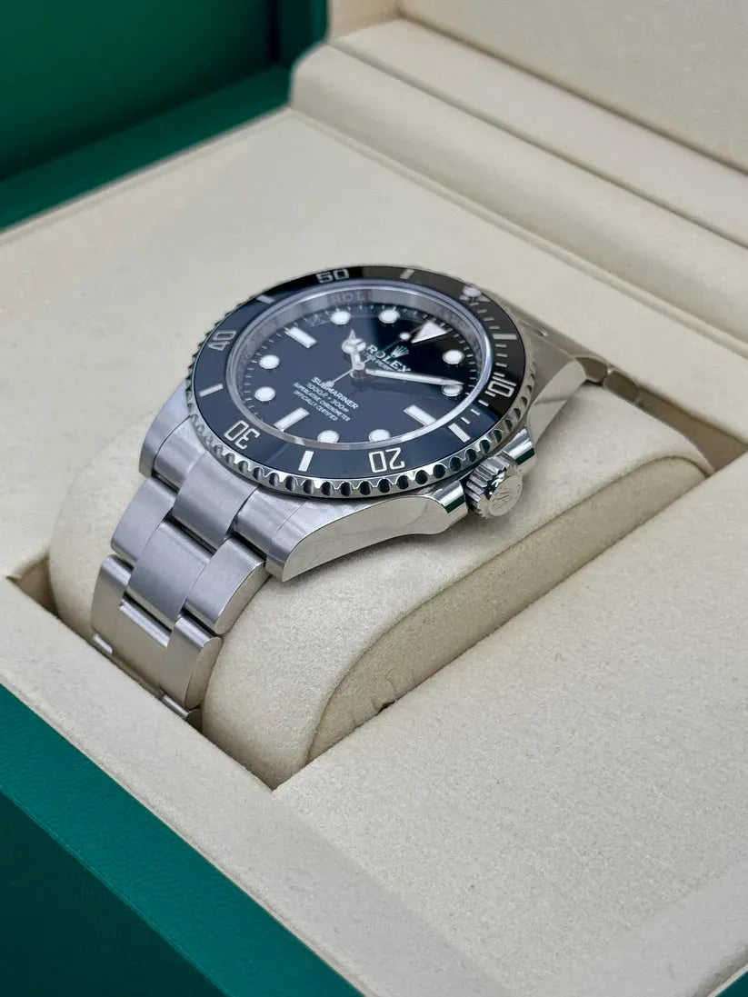 Rolex Submariner Watch 41mm 124060