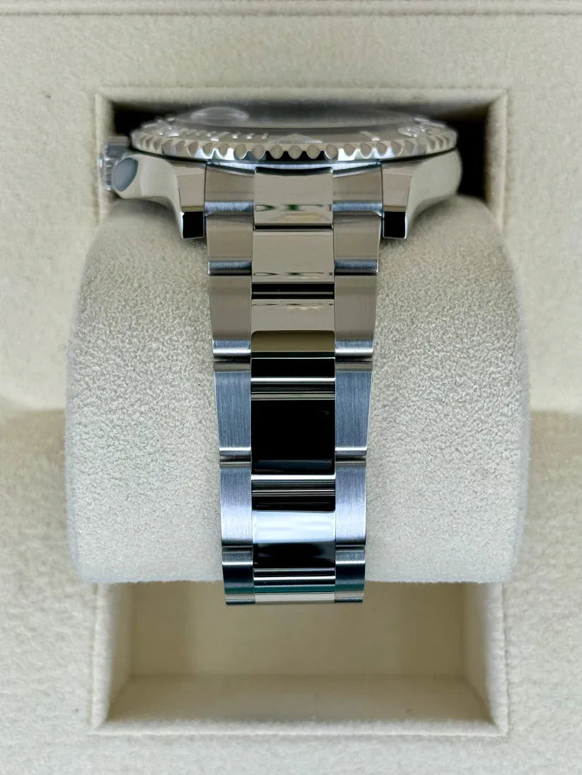 Rolex Yacht-Master Watch 40mm 126622-0001